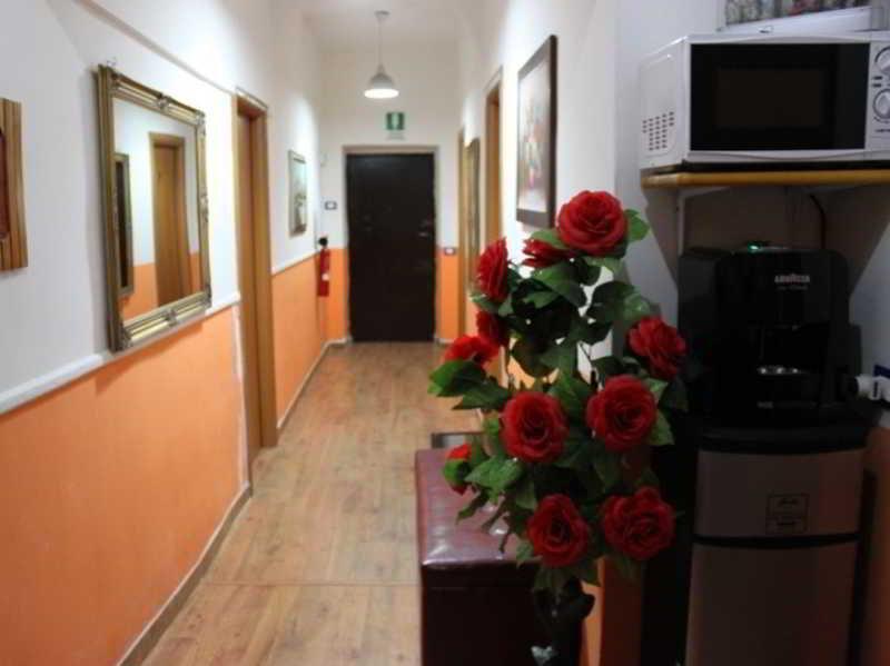 Bed & Breakfast Adone House Rome