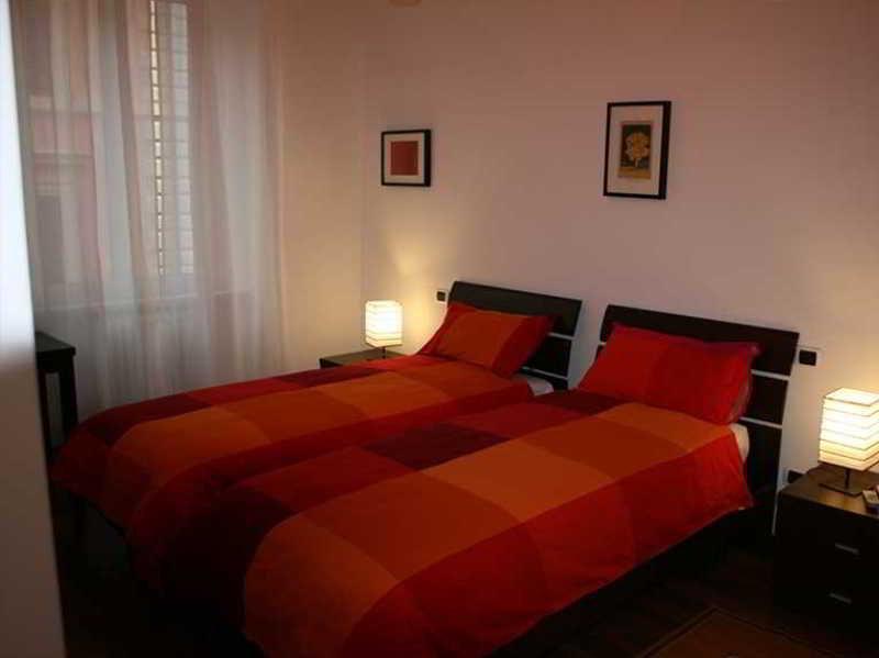 Macao 2* Rome