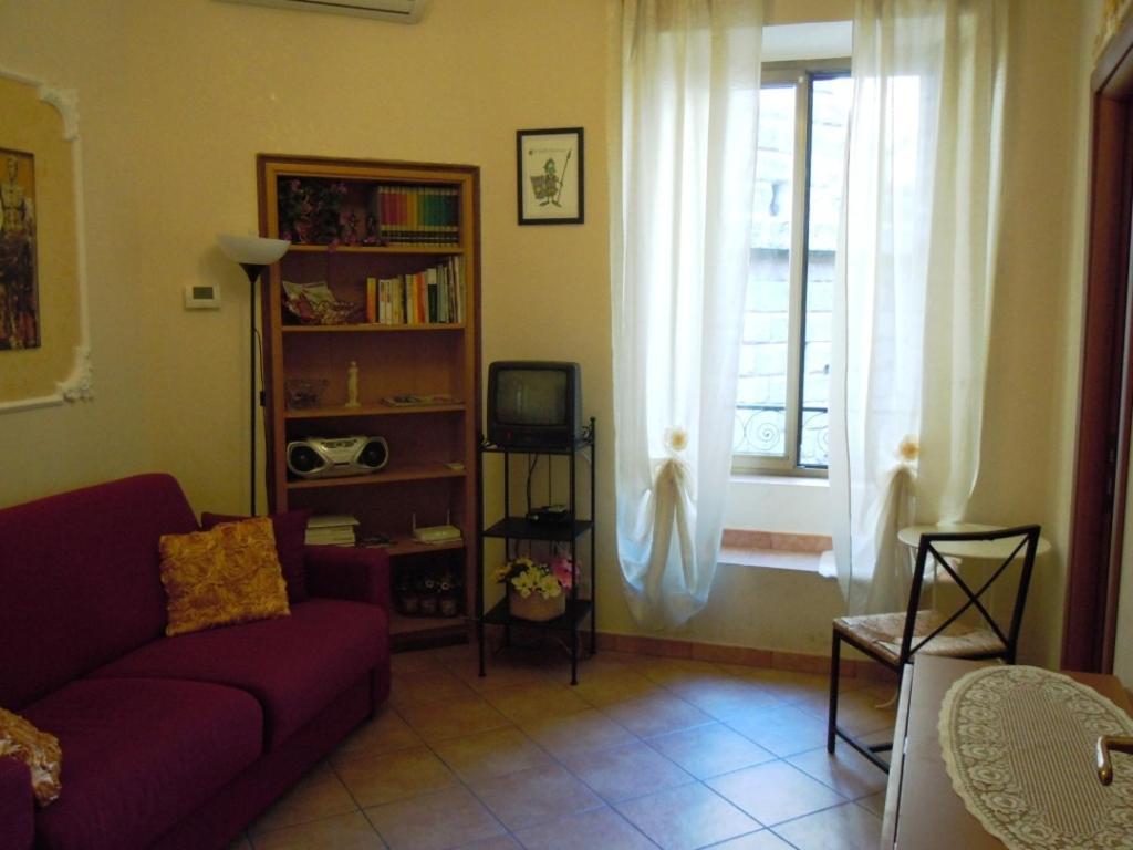 Hotel Il Grillo Ai Fori Romani 5*