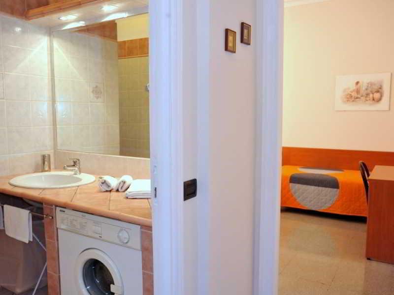 Domus Gordiani * Roma