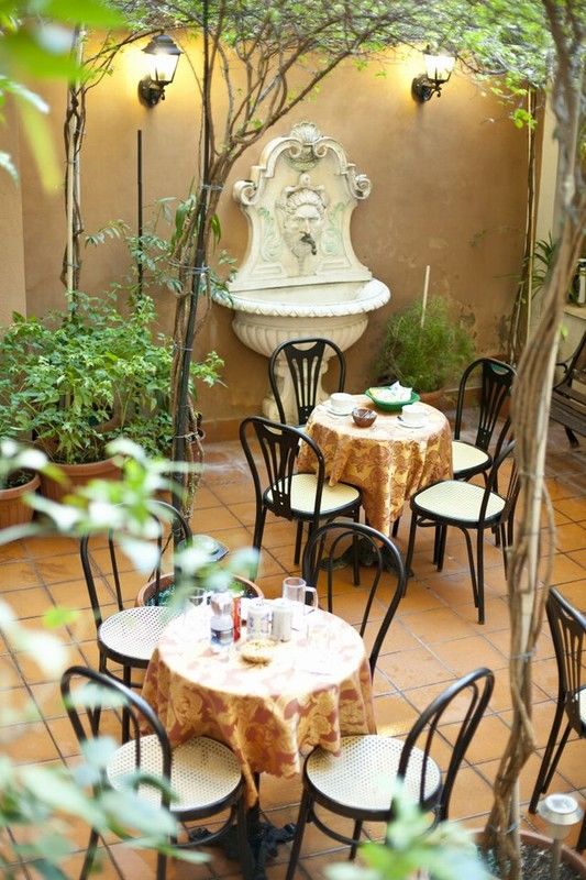 Montreal 3* Rome
