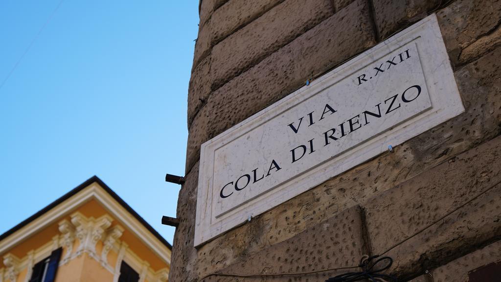Cola Di Rienzo Suite Guest House 3*