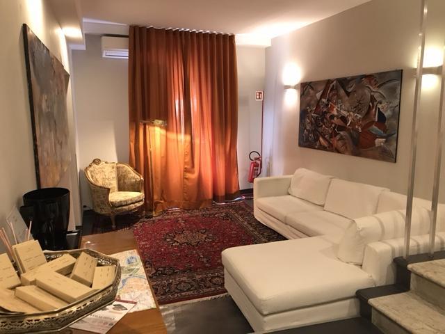 94 Piazza Di Spagna Affittacamere 2*