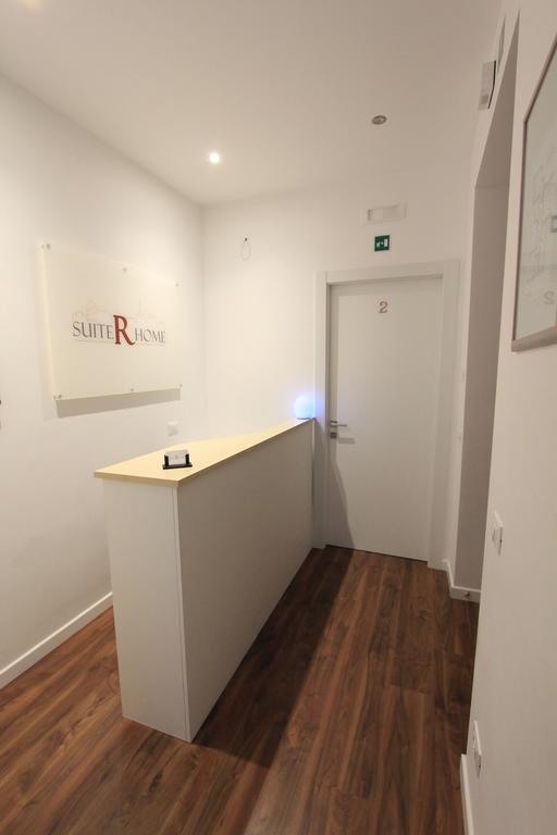 Suiterhome Guest house *