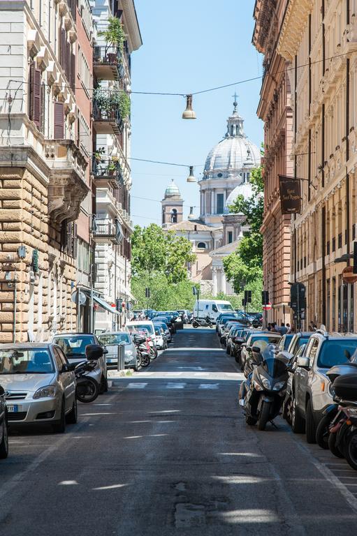 Piazza Cavour Guest house