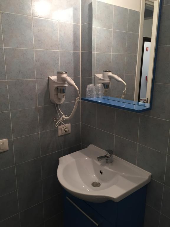 Aquarius Rome Bed & Breakfast 3*
