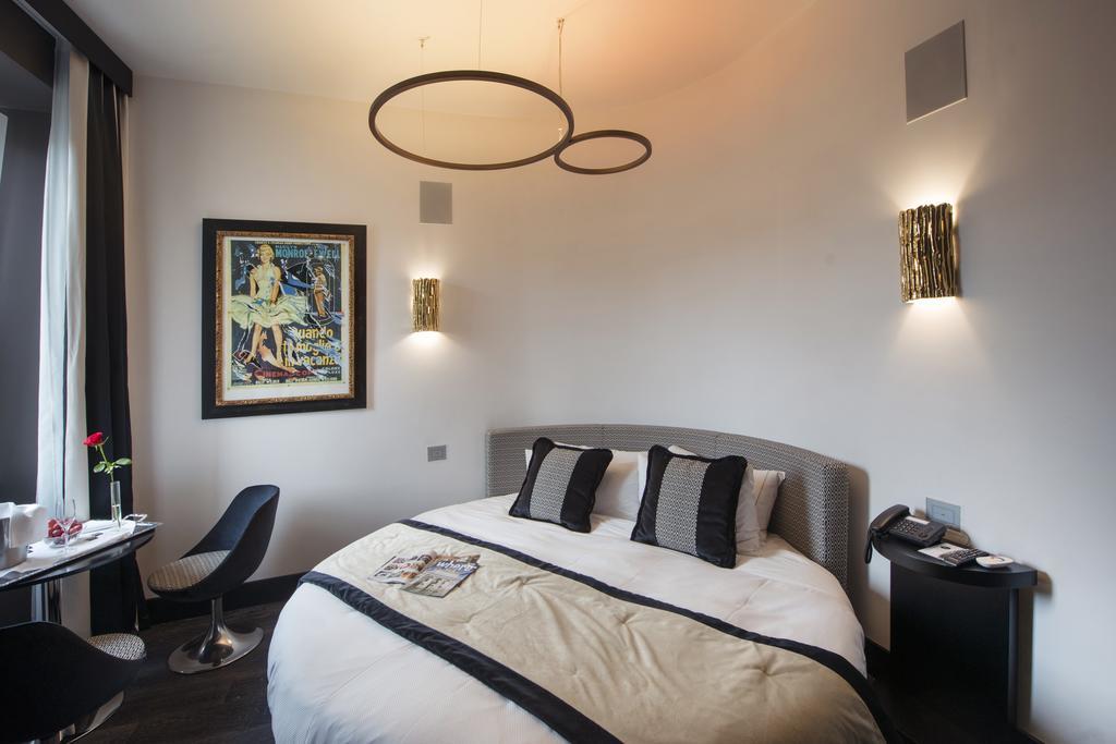 Torre Argentina Relais - Residenze Di Charme Guest house 3*