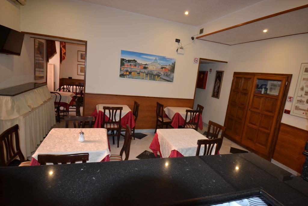 Hotel Ferrarese 2*