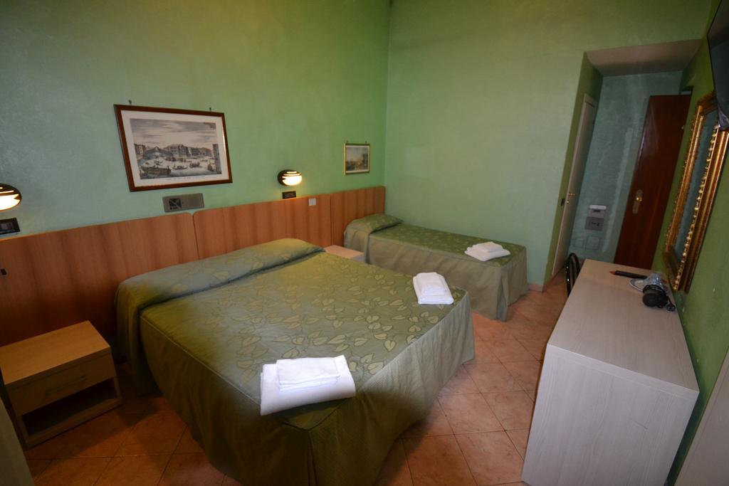 Hotel Ferrarese 2*
