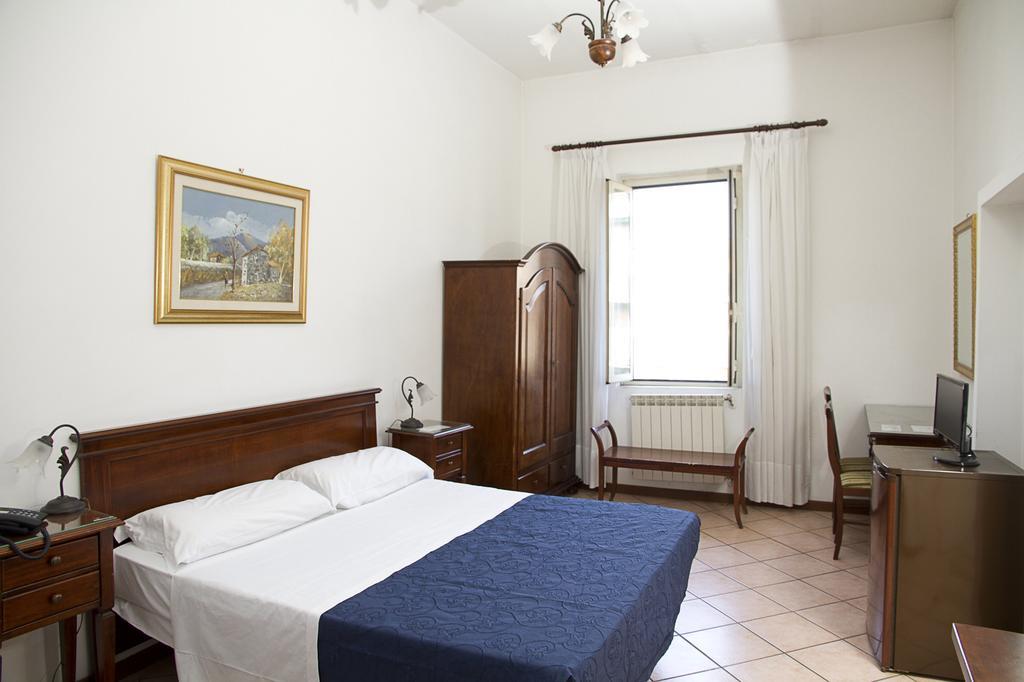 Gaudi Guest house Rome