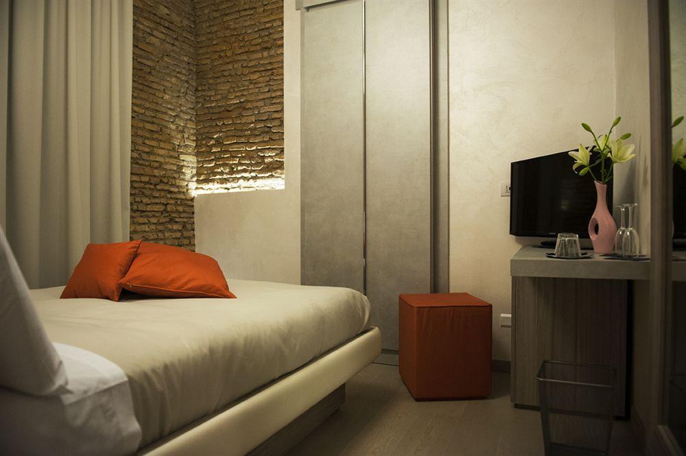 My Secret Condotti Guest house 2*