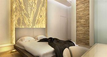 My Secret Condotti Guest house
