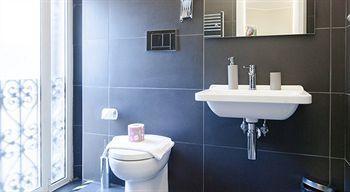 Nearhome Smart Guest house 2*