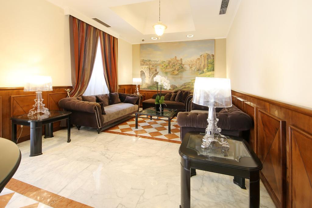 Traiano 4* Rome
