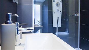 Nearhome Smart Guest house 2*