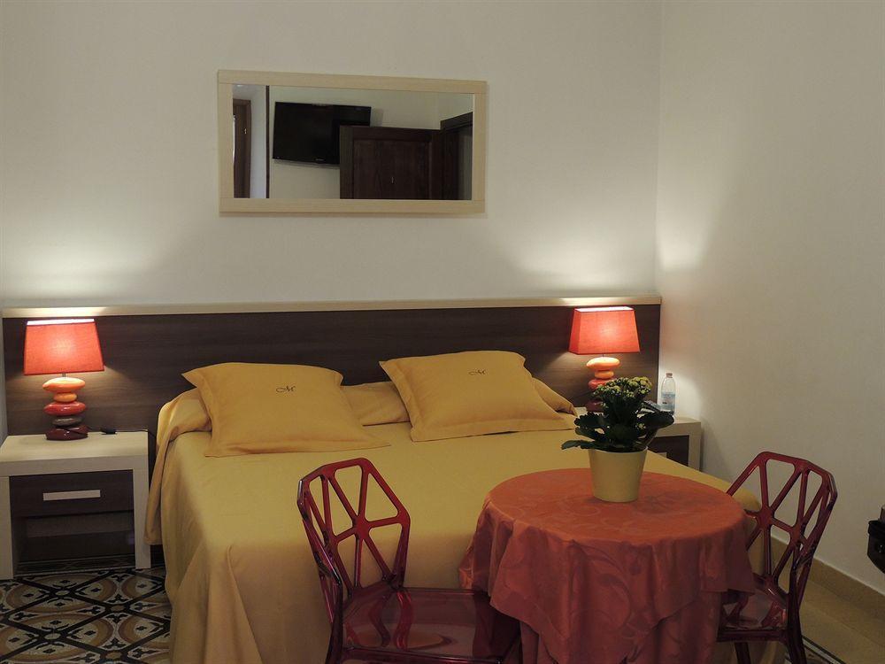 Morelli 2* Rome