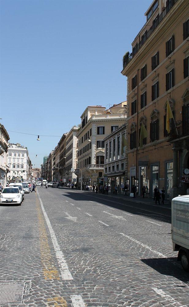 Guest house Monti First 2*