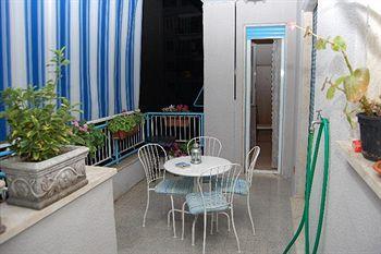 A For Bed & Breakfast Rome