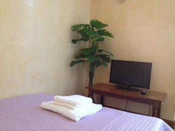 Rainbow Bed & Breakfast Rome