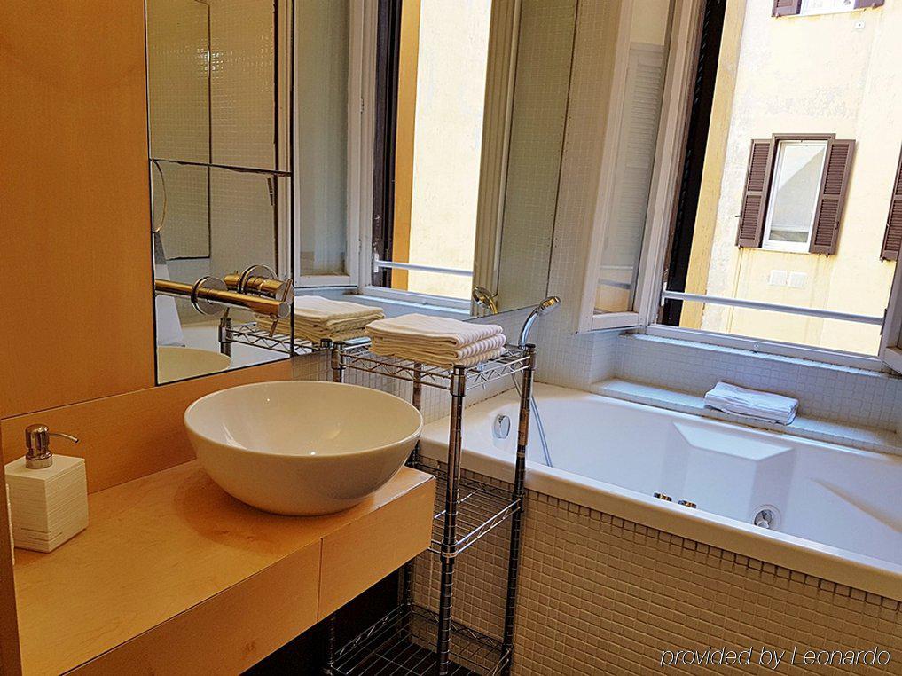 Apollo Colosseo 3* Rome