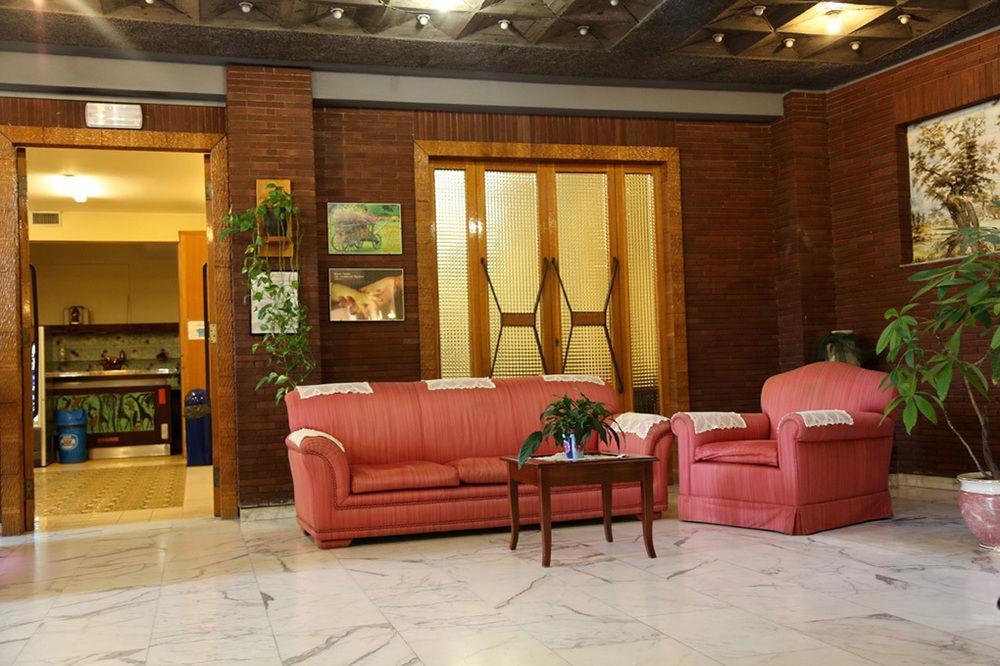 Hotel Casa Piccole Ancelle Di Cristo Re 3*