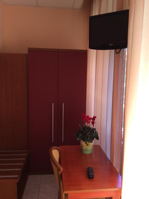 Figlie Maria Missionarie Affittacamere 4*