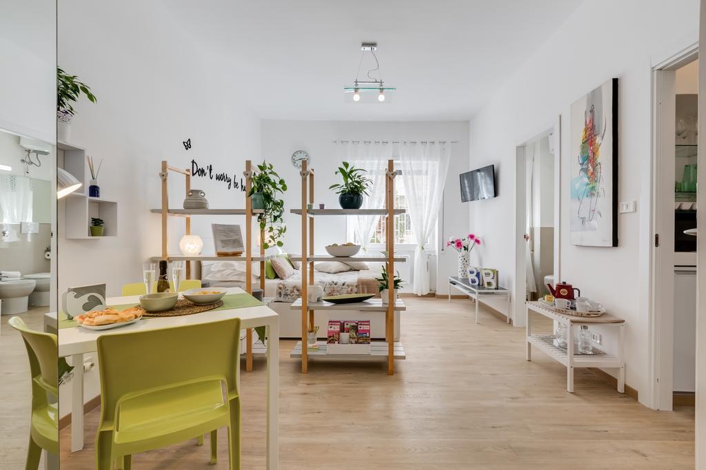 Apartment 96 Degli Ubaldi Rome