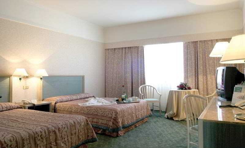 Hotel - Eur Parco Dei Medici, An Ihg 4*