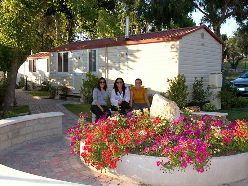 Campsite Flaminio Village Park 4*