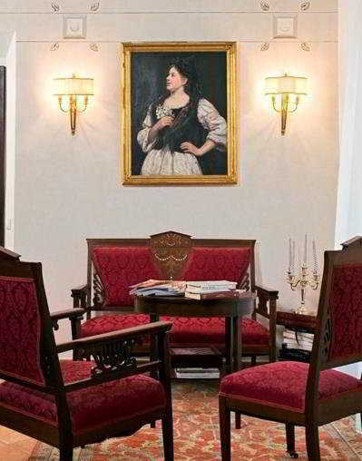 Bed & Breakfast Residenza Sciarra 3*