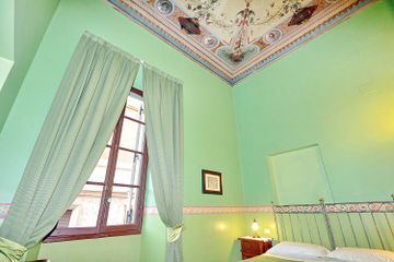 Eva's Hotel 3*