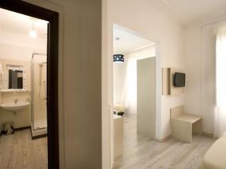 111 Coladirienzo - By Ad Rome