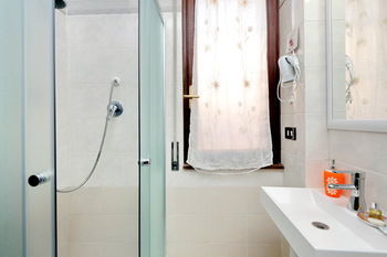 Piazza San Giovanni Bed & Breakfast Rome
