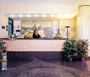 Santa Maura 3* Rome