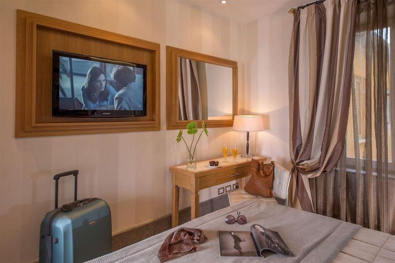 Hotel At The Spanish Steps View Roma