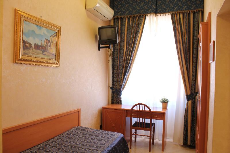 Orlanda 2* Rome