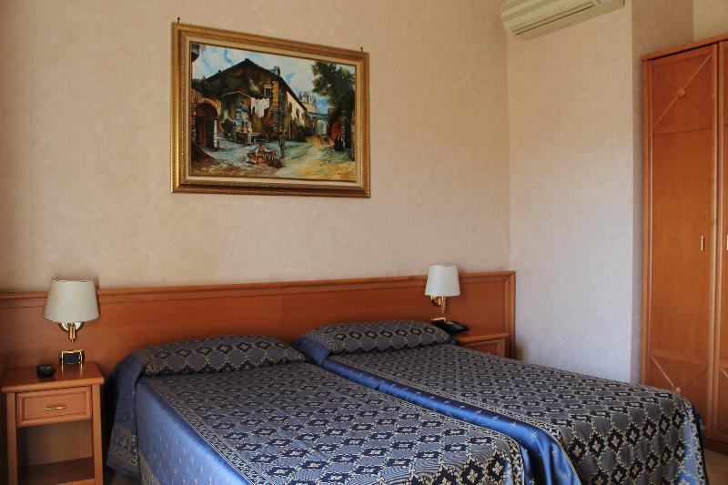 Orlanda 2* Rome