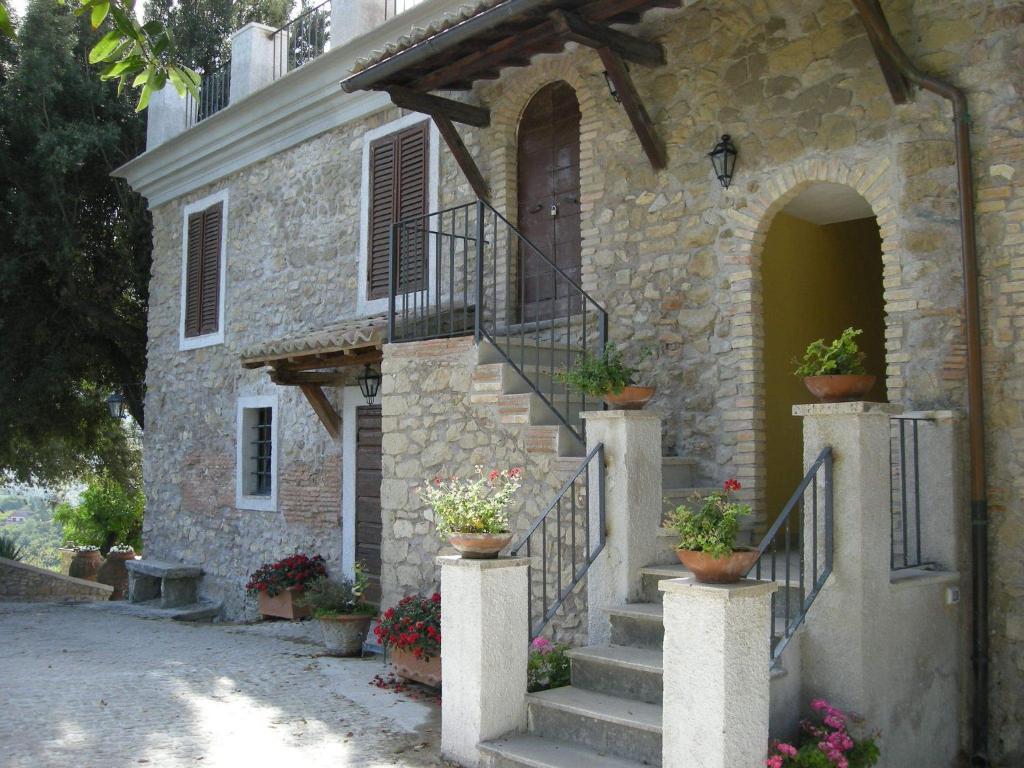 Tenuta Colfiorito Farm stay *