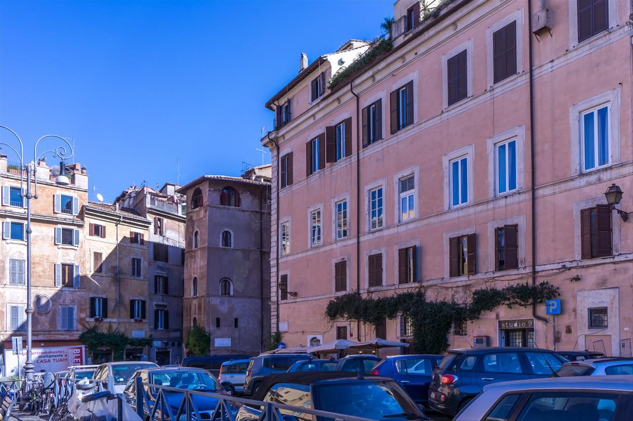 Palazzo Farnese Historical Rome