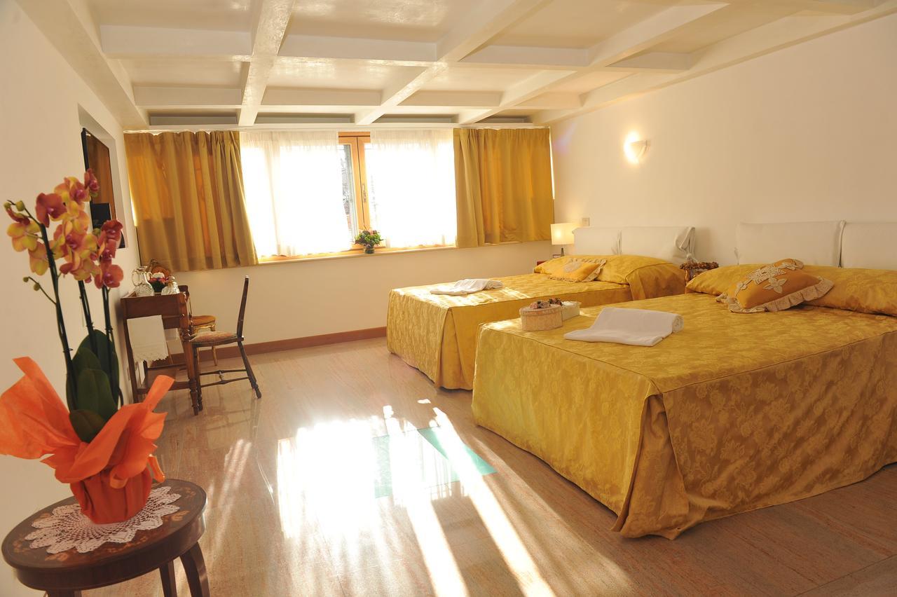 Guest house Domus Pellegrino 166