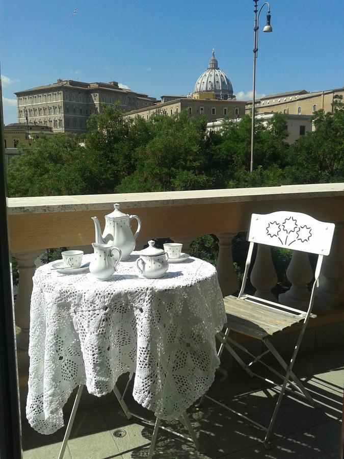 Un Caffe Sul Balcone 1 Apartment *