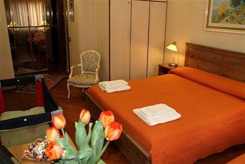 Kosher The In Bed & Breakfast 3*