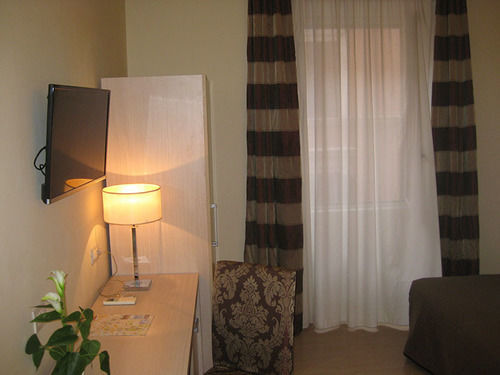 Booking House 3* Rome
