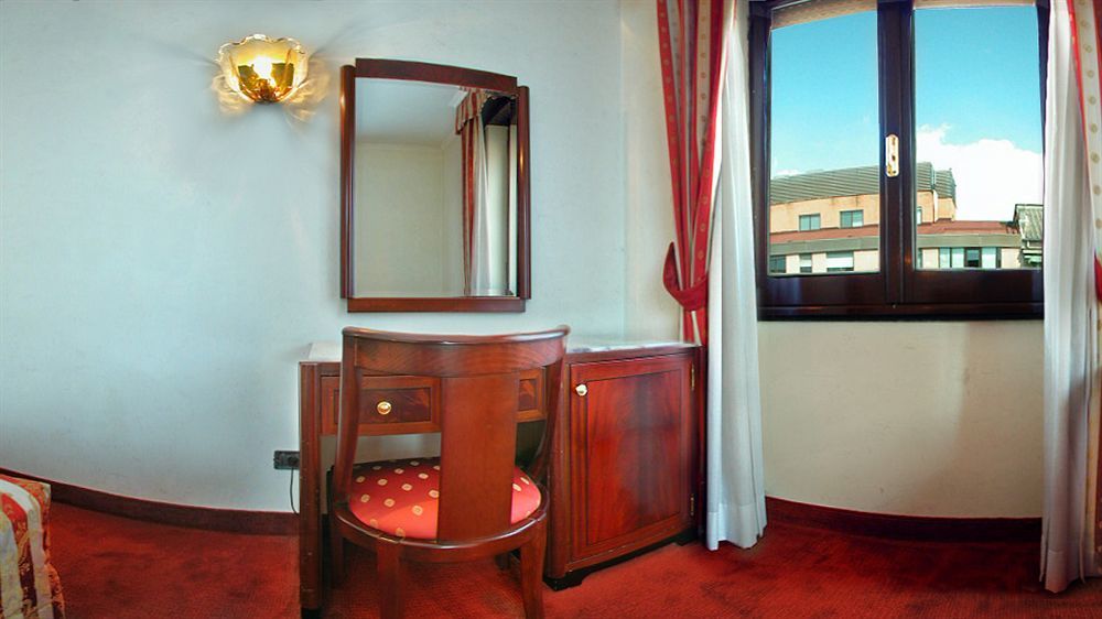 Grand Olympic Aurum 4* Roma