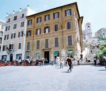 Ih Piazza Di Spagna View - Luxury 3* Rome