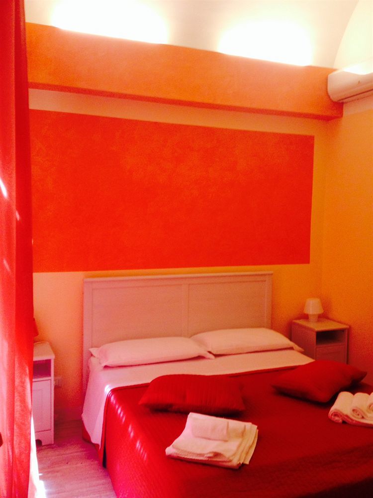 Guest house Gh Trevi Fountain 2*