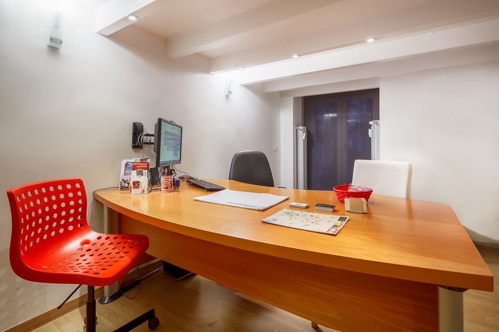Nearhome Smart Guest house 2*