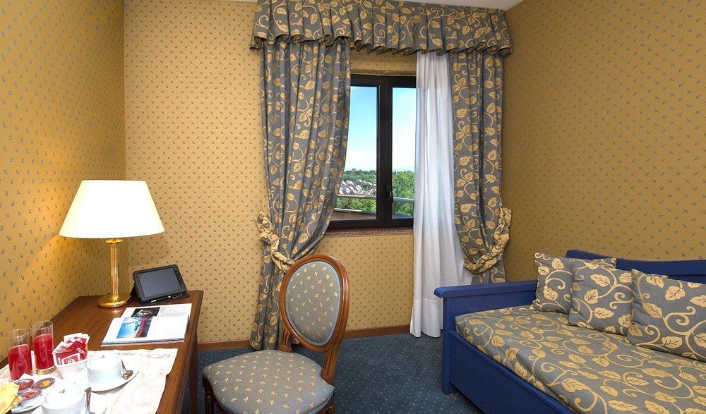 Blanc Et Trois Aparthotel Rome