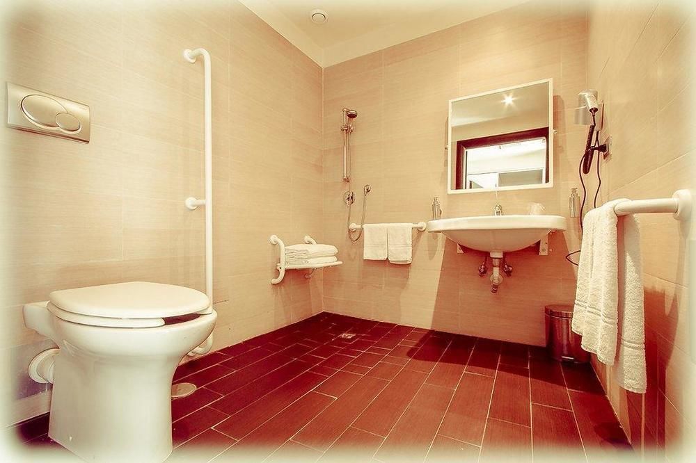 Hotel Ways Garden & Leisure