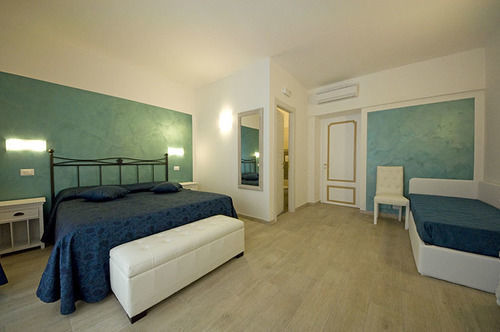 Atlantis Guest house 3*